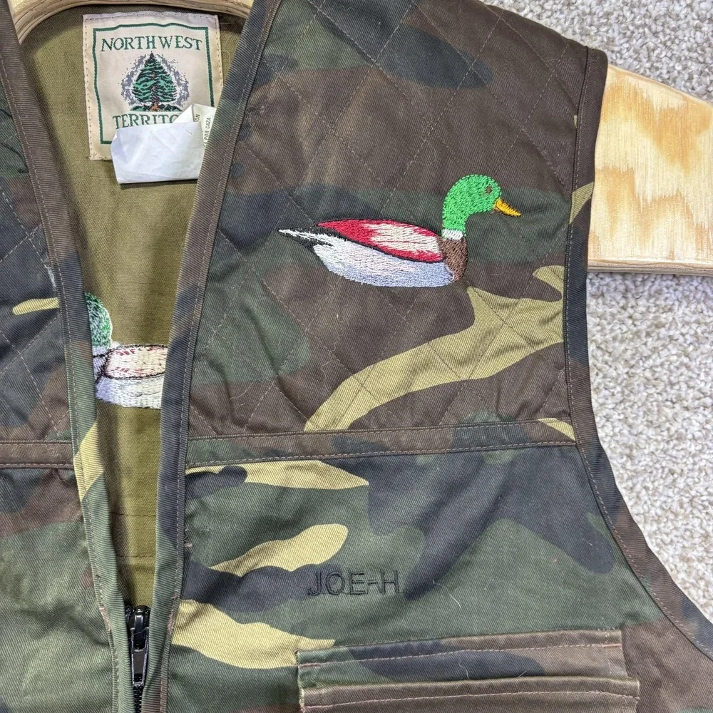Vintage 90s Northwest Territory Vest Mens Large Green Camo Full Zip Hunting Duck